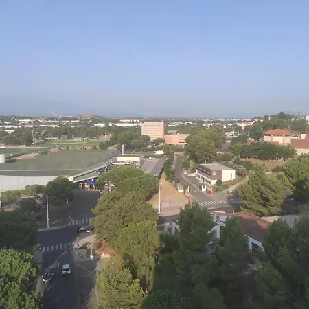 Appartement T2 30m2 Au Calme, Vue Montagnes, Apercu Mer Perpignan